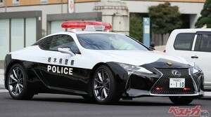 日本のドバイ警察!? 総額5000万円オーバー、栃木県警のスーパーパトカーたちはなんとどれも寄贈車！