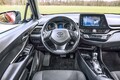 【中古車テスト】ベストセラー小型SUV「トヨタ C-HR」はどのくらい優れているのか？中古モデルを徹底チェック！
