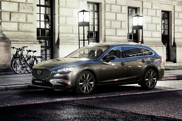 新型アテンザのセダンとワゴンがジュネーブで揃い踏み。今春にも日本デビュー