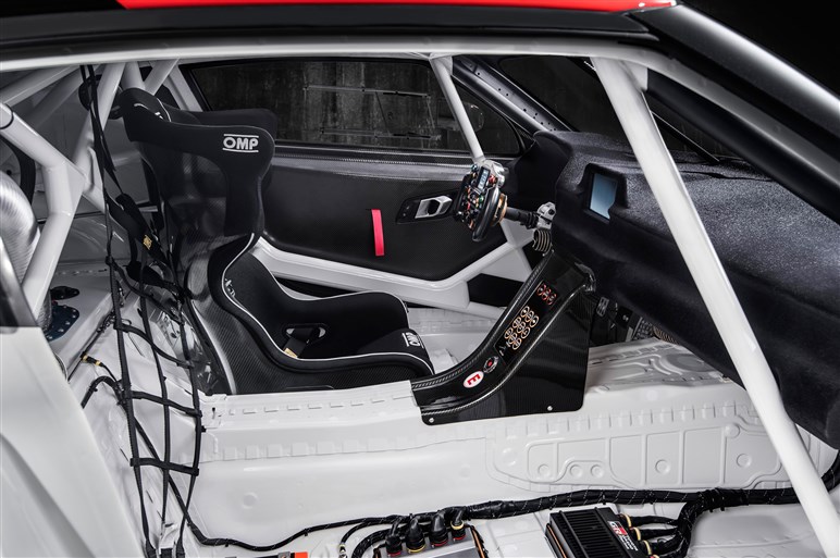 トヨタ スープラが16年ぶりに復活。レーシングカーコンセプトを世界初公開