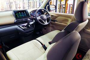 新車146万円！ 三菱の新「軽ハイトワゴン」に反響あり！「リッター21km走る“低燃費”が良い」「ヒンジドアの方が好き」とユーザーから好評！ 新「eKワゴン」に寄せられた販売店の本音とは！