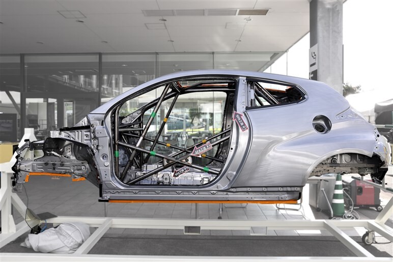 次期GRヤリスはボディ剛性が段違い!?　S耐鈴鹿で披露された「工期1ヶ月→3日」に短縮する新溶接が凄い