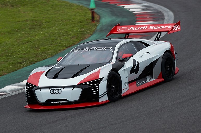 プレステゲームカーに乗った アウディ e-tron ビジョン グランツーリスモ