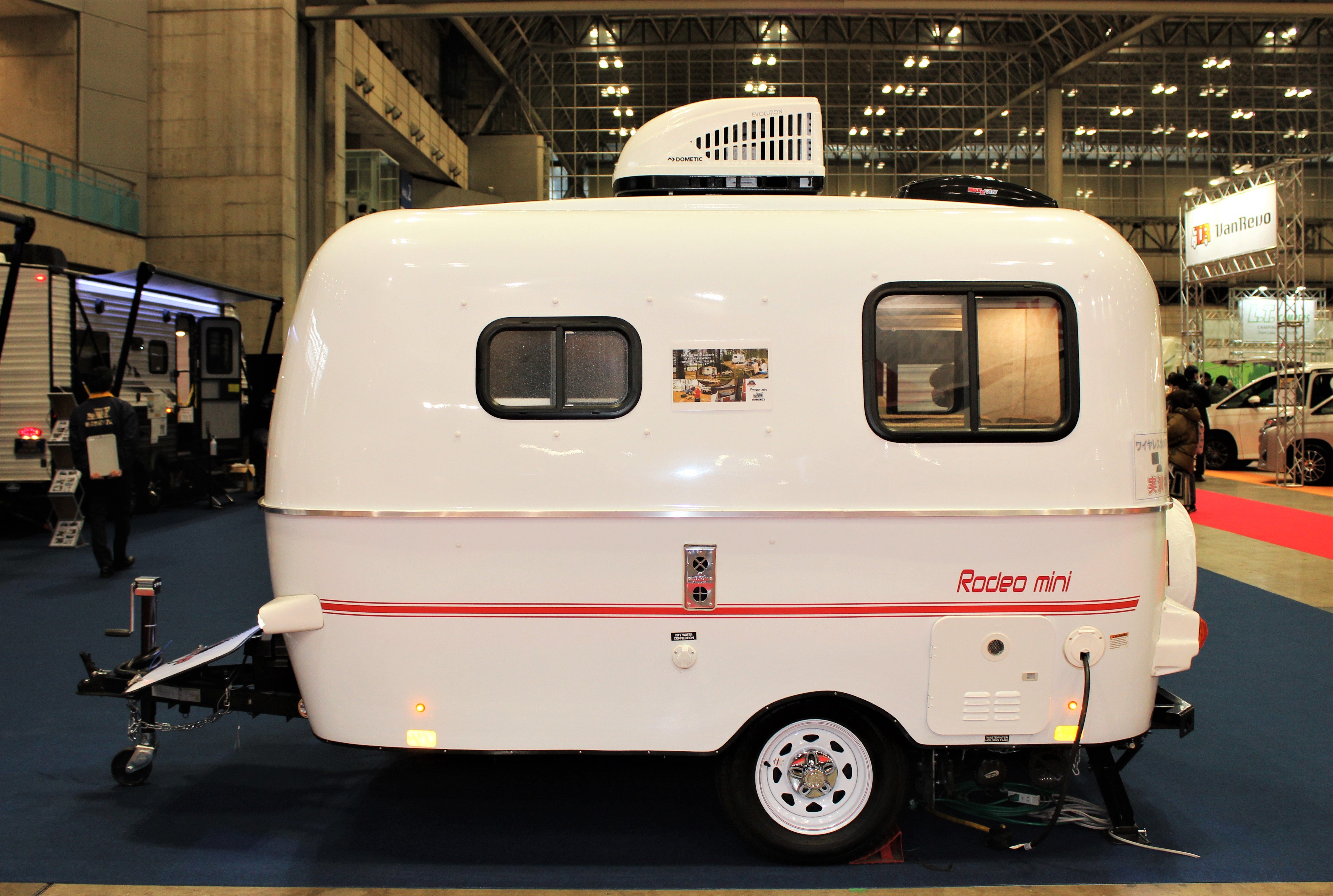 キャンピングトレーラーで使用。八分山以上。185R14C キャンピングトレーラー キャンピングカー トリガノ 2段ベッド