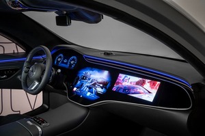 メルセデス・ベンツ　大型車載スクリーンをさらに増設へ　デジタル化に焦点