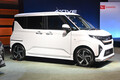 340万台以上売れた国民的モデルが30年目の大革新！　シリーズ初のスライドドアを引っ提げて７代目となる新型ダイハツ・ムーヴ登場
