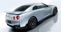 ついに終了が正式予告された現行「GT-R」。次期型の運命は4つのパターンが考えられる！