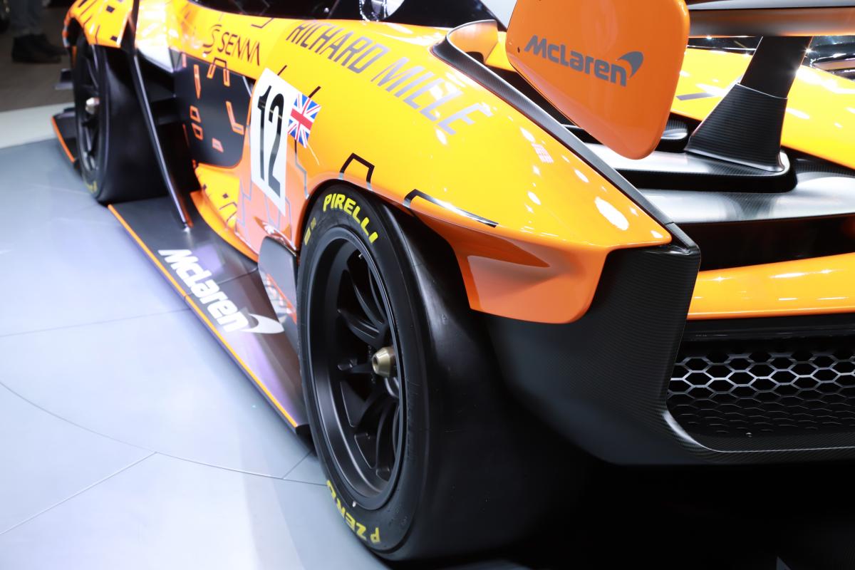 伝説のF1ドライバー「セナ」の名を冠したマクラーレンのレーシングカーが発表