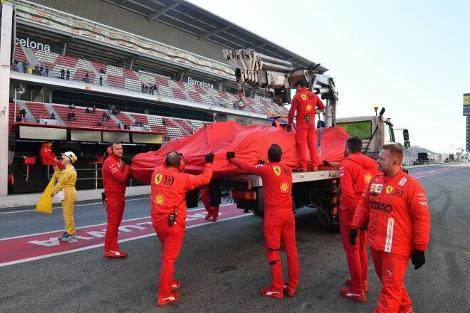 F1テスト1最終日に赤旗4回。メルセデスは昨年のPPタイムに迫る1分15秒台、フェラーリにPUトラブル
