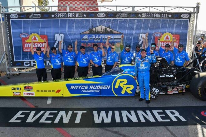 北米が誇る“レジェンド”ことトニー・スチュワートが最高峰トップフューエル部門で初優勝／NHRA