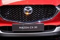 話題の新型SUV「CX-30」初公開も「違いがわからない」 マツダの変わらぬデザインに賛否