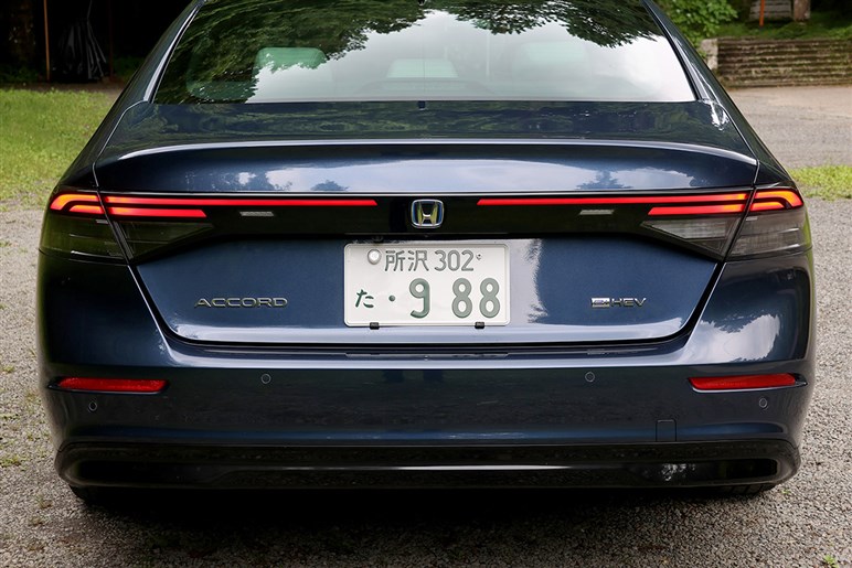 高速道路での手放し運転が快適すぎる！ 「アコード」の新グレード“360+”が40万円高でも納得の実力だった
