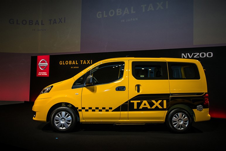 【頓挫した夢】日産「NV200」はなぜNYタクシーの主役になれなかったのか？ 今やトヨタ「RAV4」が“イエローキャブ”の定番に