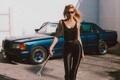 落札価格などすべて極秘！シール ドロップ オークションに出品された特別なメルセデス・ベンツ「500SEL 5.0 AMG ブルーベリー」