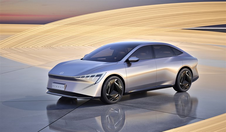 【これは一体？】特許出願された謎のセダンを発見。日産の中国向けPHEV「EVO」の市販型か？