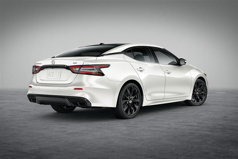 【これは一体？】特許出願された謎のセダンを発見。日産の中国向けPHEV「EVO」の市販型か？