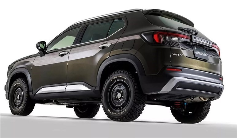 【これはアリ？】ホンダ「WR-V」を“ジープ チェロキー風スタイル”に大変身。このキットはおいくら？
