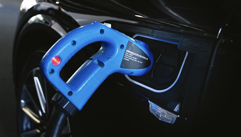 【これが現実】ホンダが戦略変更で“ハイブリッドも”重視に。なぜ5～10年でBEV全盛時代はやって来ないのか？
