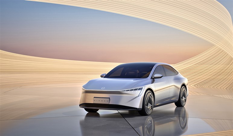 【これは一体？】特許出願された謎のセダンを発見。日産の中国向けPHEV「EVO」の市販型か？