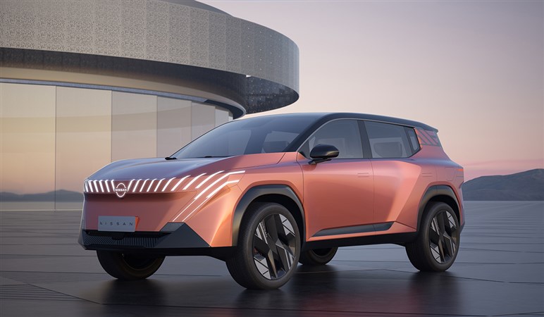 【これは一体？】特許出願された謎のセダンを発見。日産の中国向けPHEV「EVO」の市販型か？
