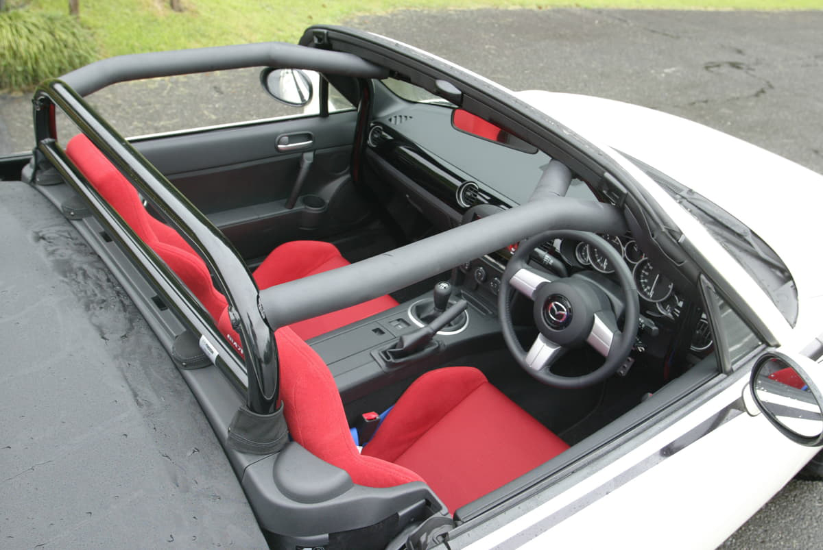 ロールバー ロールケージ とは 両者の違いや特徴 公道を走行時の注意点を解説 Auto Messe Web 自動車情報サイト 新車 中古車 Carview