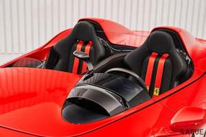 運転時はヘルメットがマスト？ 限定499台のフェラーリ「モンツァSP2」が米国の高級車専門マーケットに登場 V12エンジンを積む“スゴいスーパーカー”の価値とは