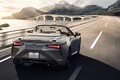 レクサスが新たに放つ「LC」は固定ウイング付き！ 走りと優雅さを極めた特別仕様車「ピナクル」は台数限定で1780万円【新車ニュース】