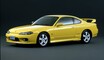 なぜ25年も前の国産中古車がアメリカで人気に？ 「GT-R」「RX-7」はさらに高騰！ “25年ルール”ってなんだ【クルマの経済学】