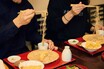 YOSHIROTTENの「蕎麦屋で会いましょう」 vol.3 ──対談相手は、ギャラリストの南塚真史