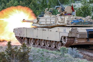 えっ「戦車」じゃないんですか!? 装甲ボディ＋大型砲塔でも “対空砲”  一体ナニが違うのか？