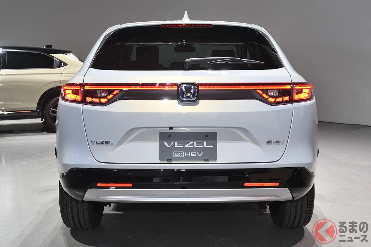 デザイン話題に ホンダ新型 ヴェゼル はハリアーっぽい 似てるのか両車を比べてみた くるまのニュース 自動車情報サイト 新車 中古車 Carview