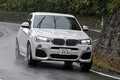 BMW X4試乗。フットワークの28iか、直6の35iか…