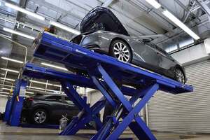 旧車じゃないんだし最新車は維持費も安いだろ……ってのは甘い考え！　イマドキのクルマでも意外な維持費がかかる理由