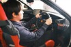 トヨタMR2と「賃貸ガレージハウス」で暮らす若者。“10万円以下”でも憧れのガレージライフは手に入るのか？