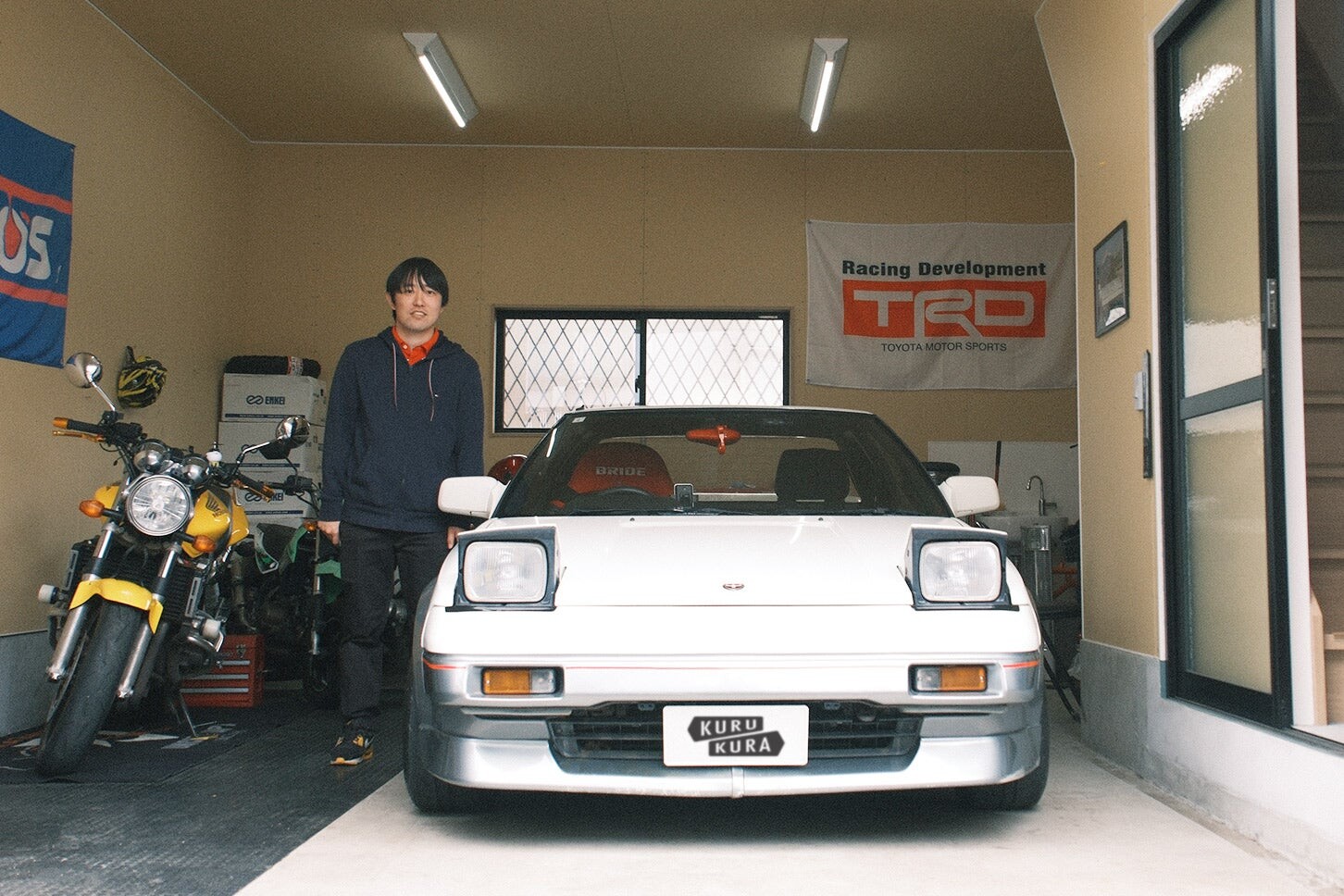トヨタMR2と「賃貸ガレージハウス」で暮らす若者。“10万円以下”でも憧れのガレージライフは手に入るのか？