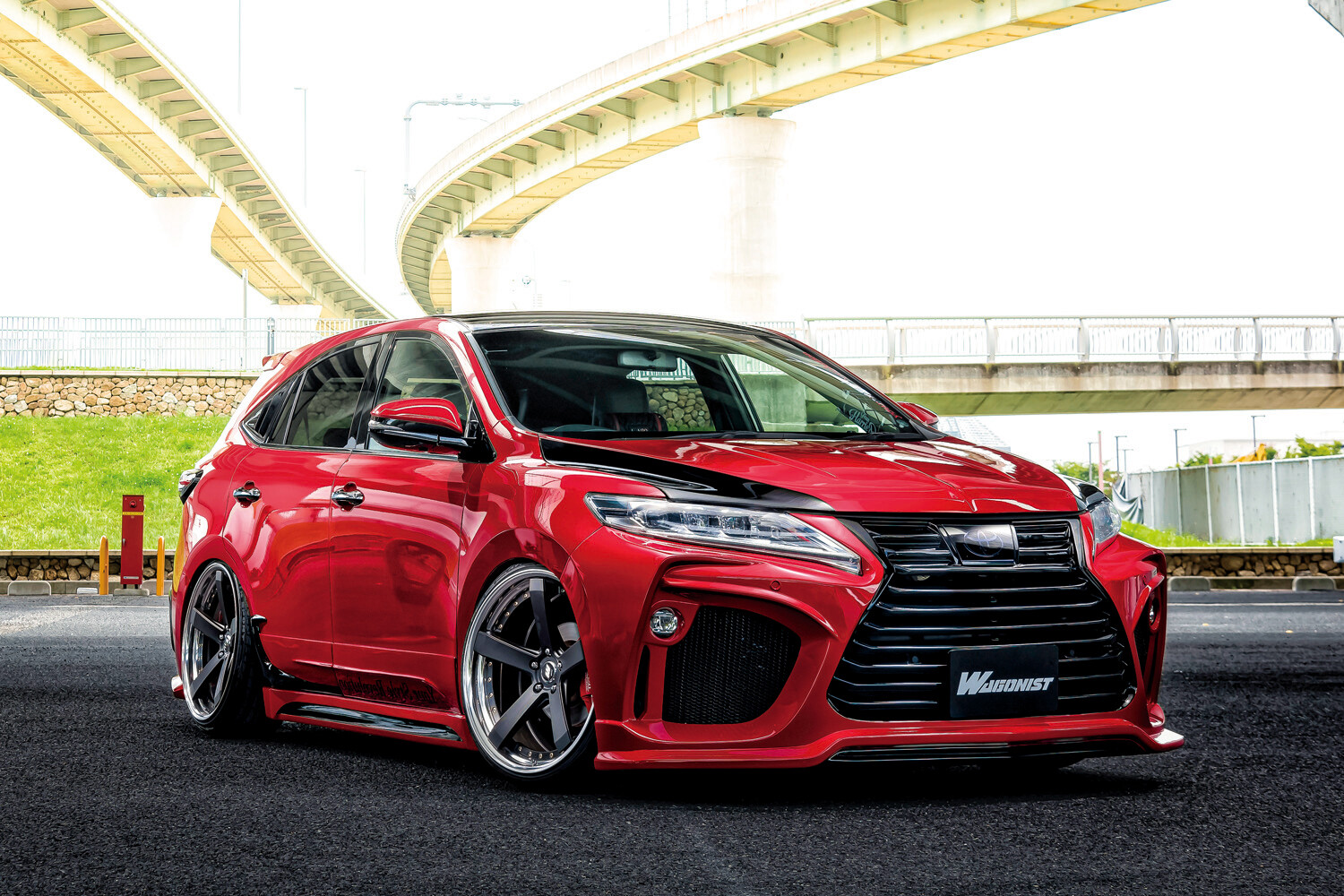 【K】60ハリアー 純正加工リアロアアーム 車高短仕様 トヨタ先代「ハリアー」をレクサス風にアレンジ！ ほぼ加工無し