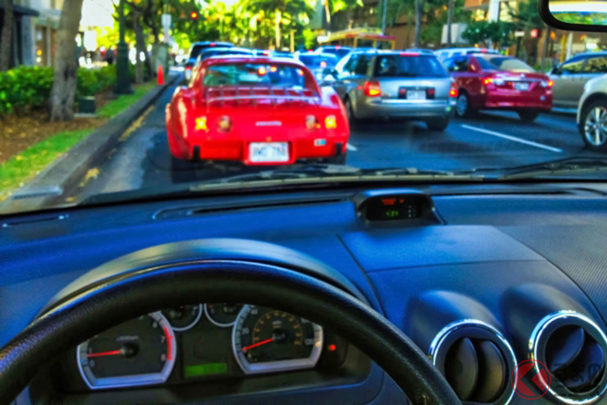 お礼のつもりで鳴らすクラクションは違反 クラクションの正しい使い方とは くるまのニュース 自動車情報サイト 新車 中古車 Carview