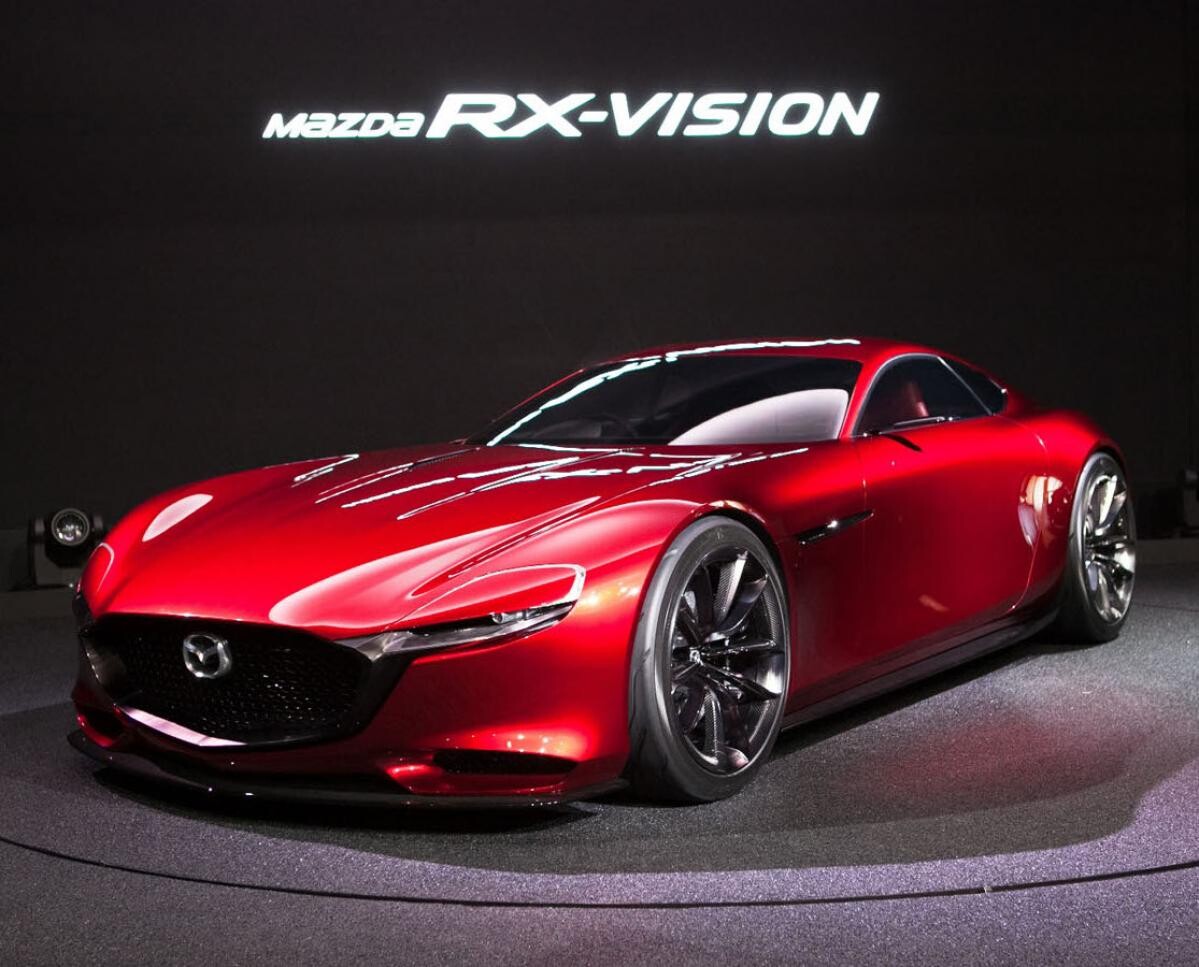 RX-7復活!? 2020年登場か? マツダのFRクーペは、やはり「RX-7」か。それとも「RX-VISION」か。