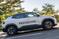 強みは信頼性と顧客対応力　誕生 トヨタ・アーバンクルーザー　スズキが開発主導の新型EV