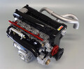 完全再現「R32カルソニック スカイライン」車体とエンジンのスケールモデルセットが登場