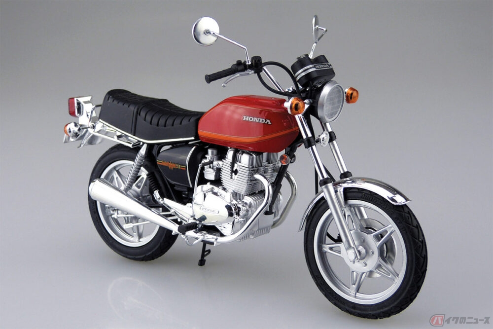 1978年型のホンダ Hawk ホーク シリーズから 2機種が1 12スケールのプラモデルとなって新登場 バイクのニュース 自動車情報サイト 新車 中古車 Carview