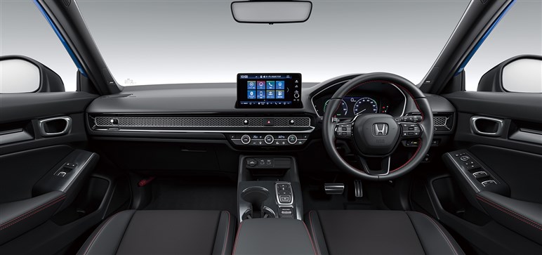 前年上半期599％増に「ハリアー／RAV4」も絶句。“個性派”ホンダ「ZR-V」人気の理由