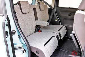スズキ「最新“軽ワゴン” スペーシア」に反響多数！ 「立派」「高級車やん」 “軽”なのに「オットマン＆ハンドルヒーター」搭載！ 豪華装備で「軽クラス」超え「充実モデル」に高評価