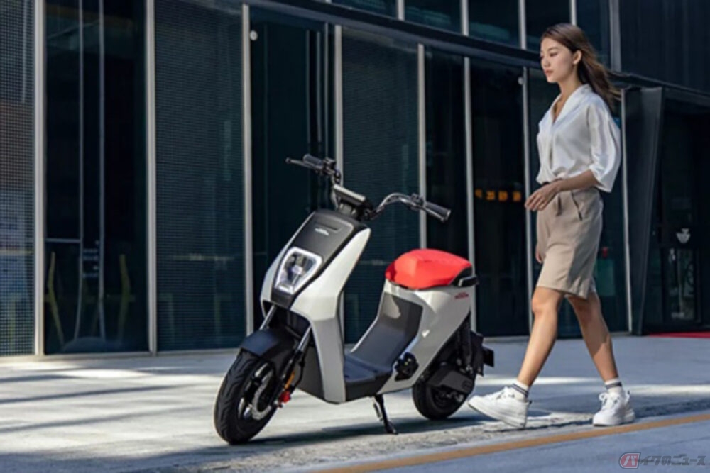 ホンダ最新の電動スクーター U Be シンプルを極めたevが中国市場に登場 バイクのニュース 自動車情報サイト 新車 中古車 Carview