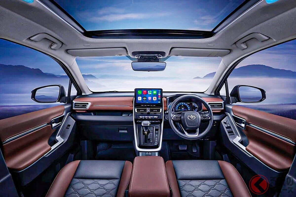 トヨタの最新型「“高級”SUVミニバン」が“登場”し話題に！ 約580万円＆全長4.7m級ボディ採用の「3列モデル」に熱望の声！ “豪華”内装もイイ泰国の「イノーバ ゼニックス」とは