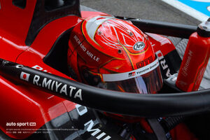 F1王者らも使い続けたアライのヘルメット。創業者の理念“命の軽重はない”を守り続ける【ギョロ目でチェック／第7回】