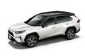 RAV4 PHVを買うなら新車がおトクな理由！  おすすめグレードやアウトランダーと迷った時の注意点も調べた