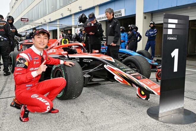 最終アタックで2台にアクシデント。ウイング飛ばした野尻が22回目のポール獲得【第5戦予選レポート】
