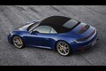 ポルシェ、911カブリオレやケイマン／マカンの新グレードなど公開