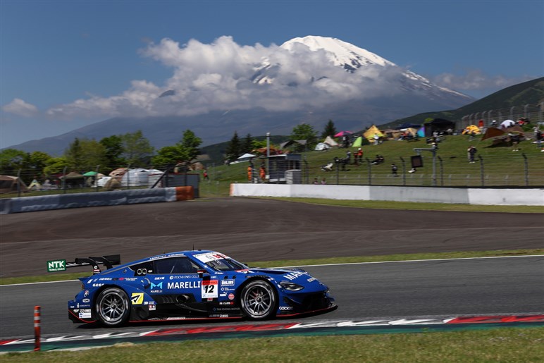 白熱の王座争い!! 国内二大レースのSUPER GTとSF、最終盤の見どころと観戦時のポイントを解説